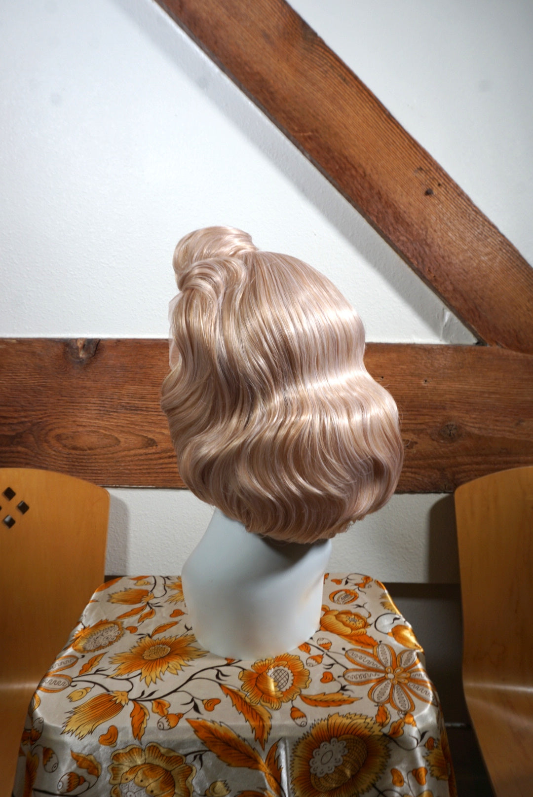 Pearl Blonde 1940's Hairstyle Lace Front Wig