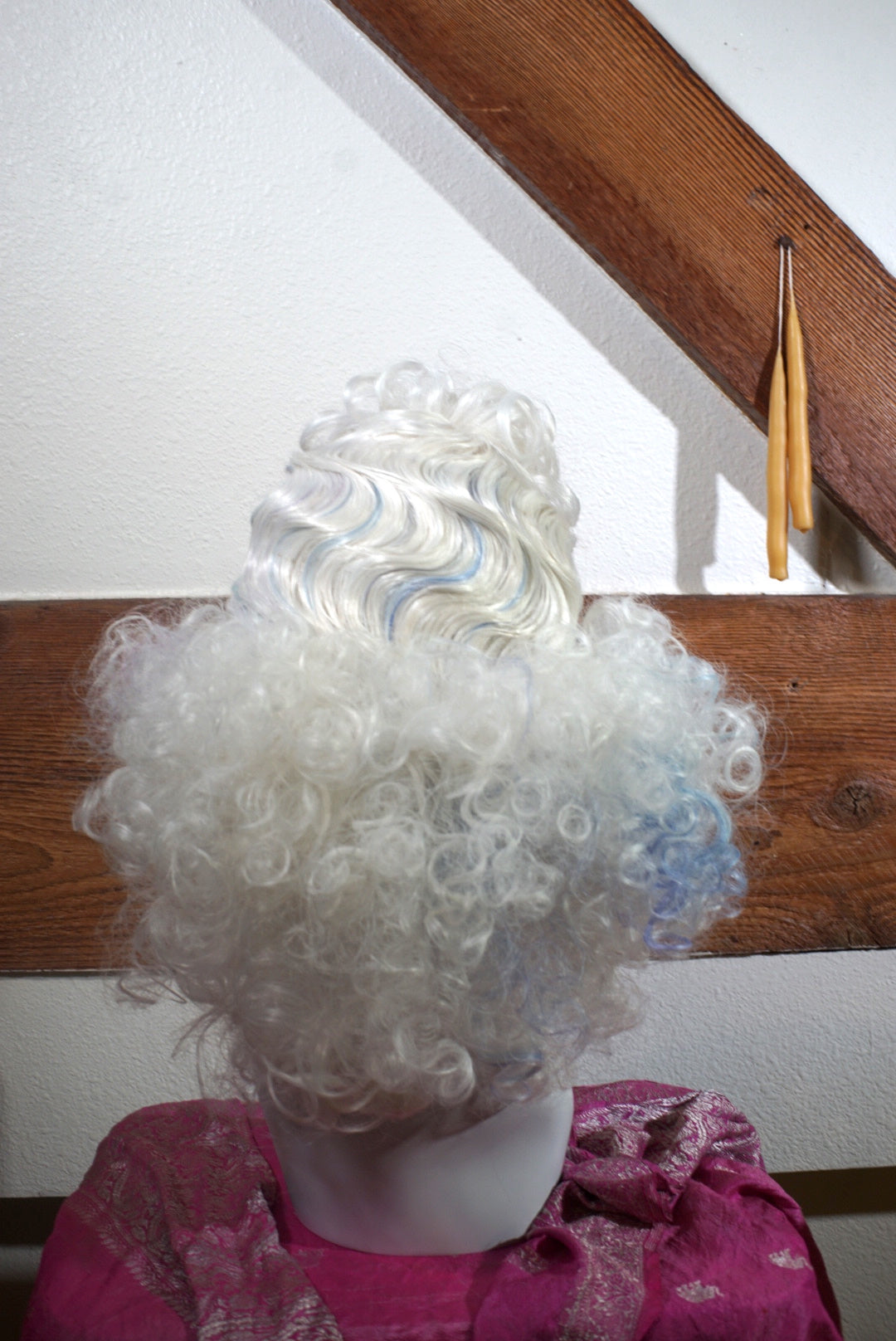 Curly Blonde + Pastel Fantasy